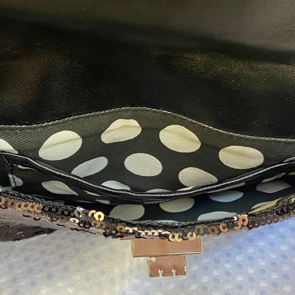 🌟HP🎉STYLISH🌟Mossimo Sequin Handbag/Clutch - Picture 5 of 16